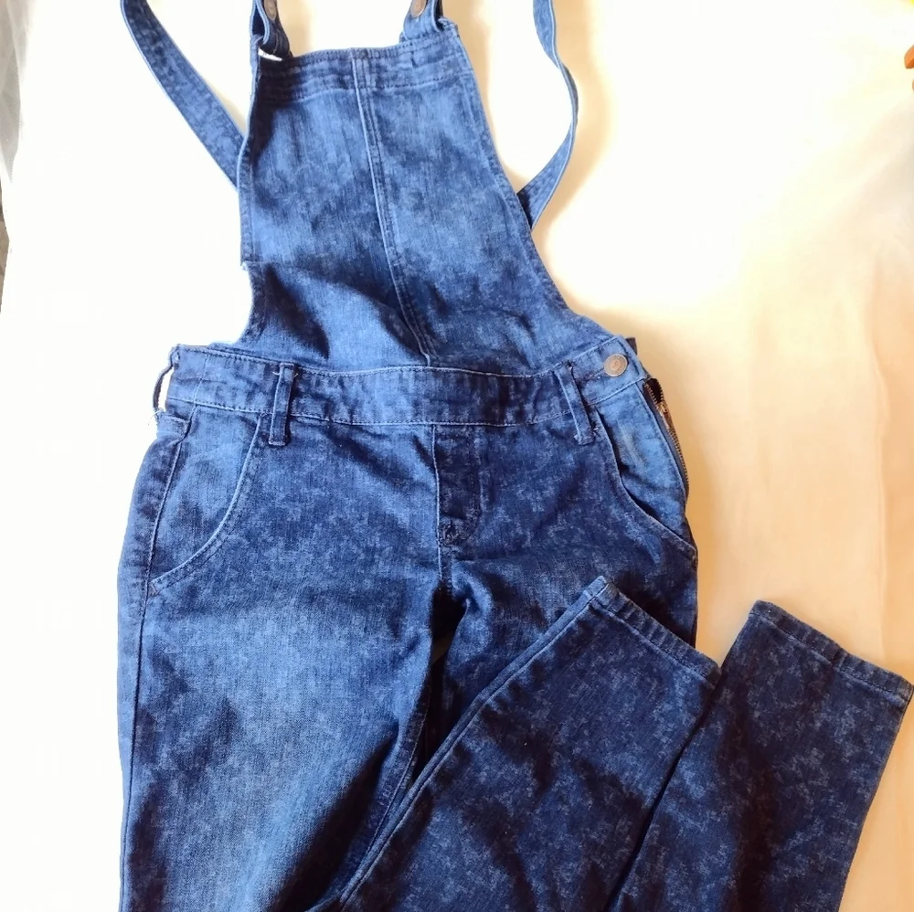 Hollister overalls size xs women tween teen like new condition - Picture 1 of 11